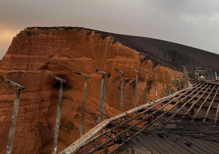 Los vecinos de Las Médulas, entre la impotencia y la desolación: «Esto es terrible»